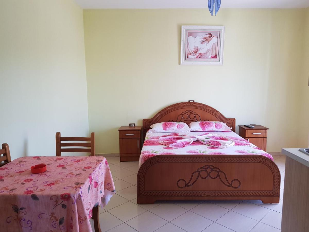 Esmeralda Hotel & Restaurant Ksamil Dış mekan fotoğraf