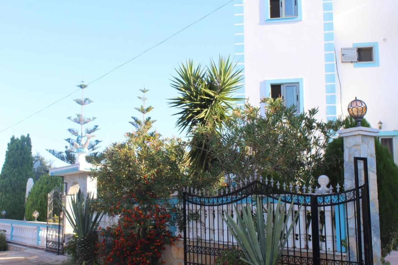 Esmeralda Hotel & Restaurant Ksamil Dış mekan fotoğraf