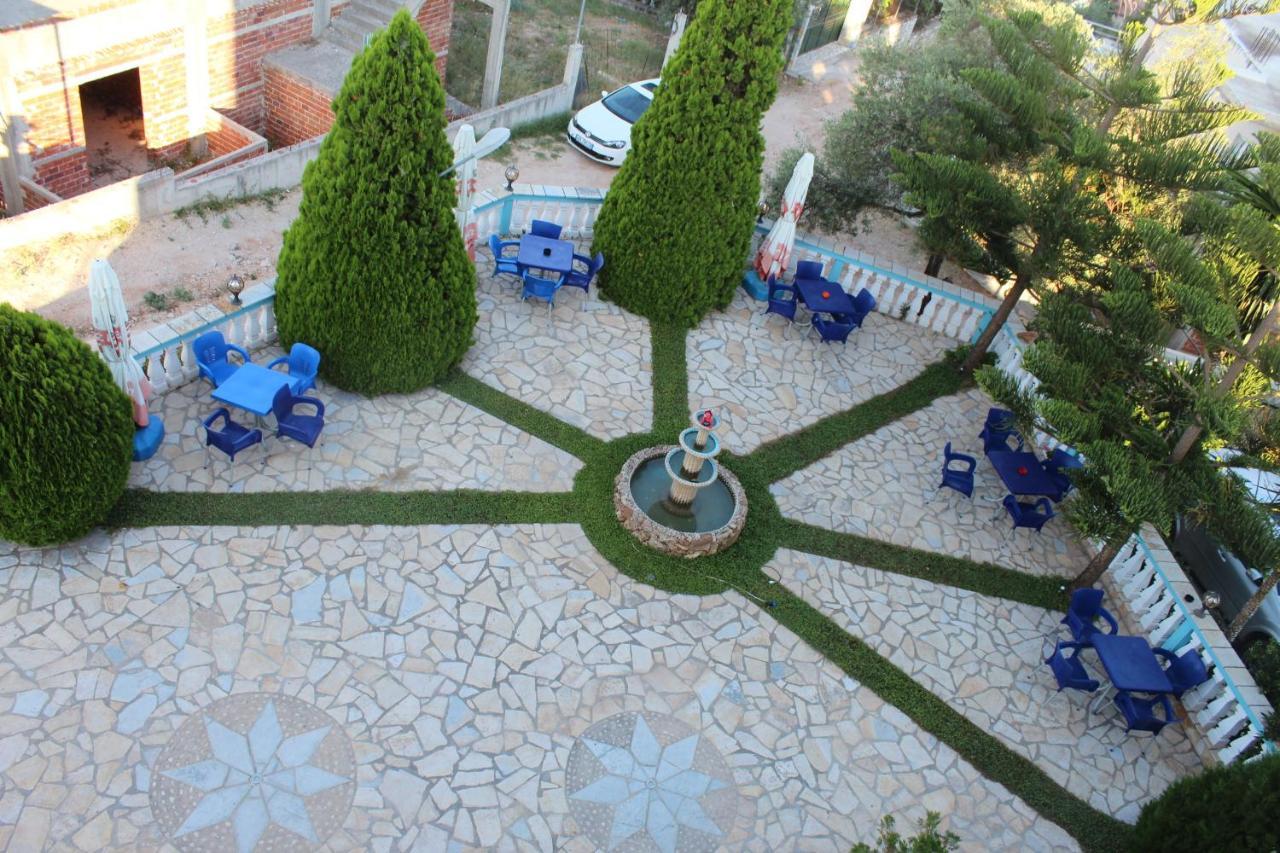 Esmeralda Hotel & Restaurant Ksamil Dış mekan fotoğraf